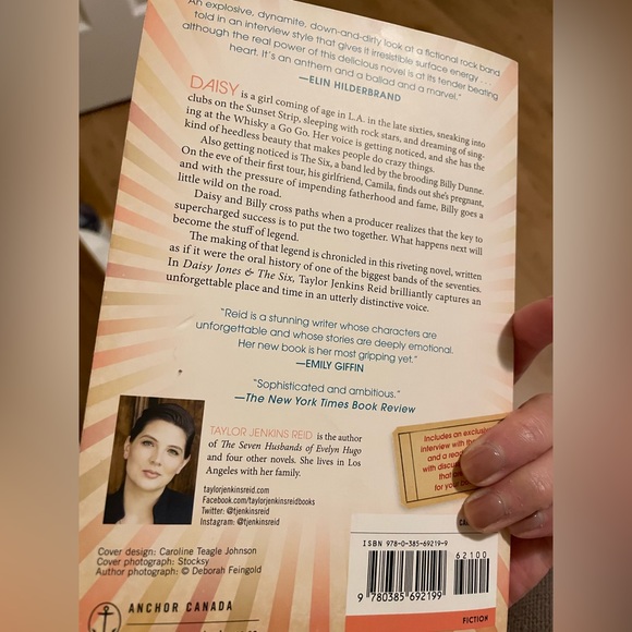 BOOK: Daisy Jones & The Six by Taylor Jenkins Reid - Picture 4 of 4